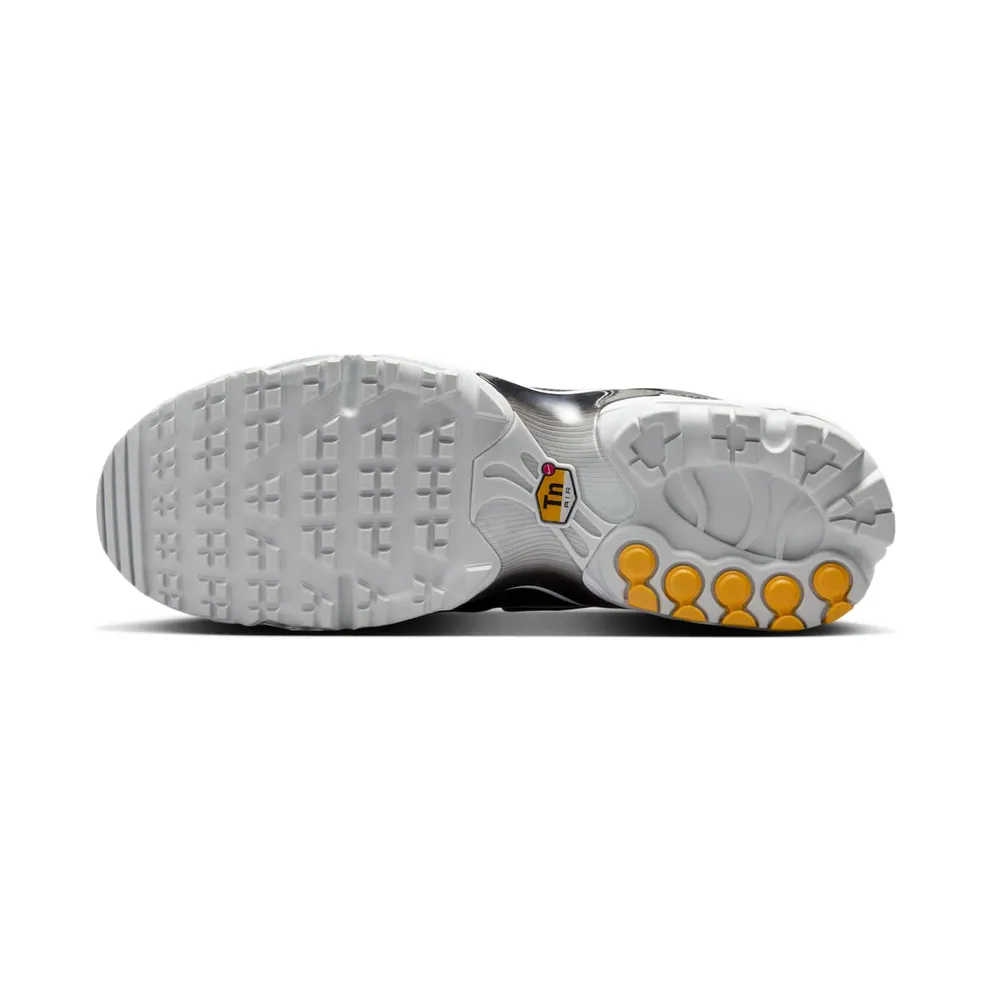Nike Air Max Plus Golf “Black Leather” (FZ4150-001)