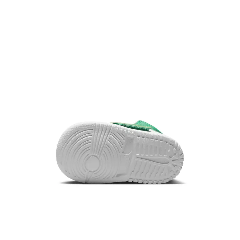 Sky Jordan 1 Lucky Green (BQ7196-301)