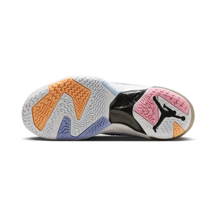 air-jordan-37 FJ7515-001