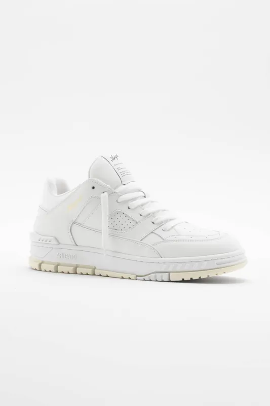 Axel Arigato Area Lo Sneaker “White,Beige” (F1572001)