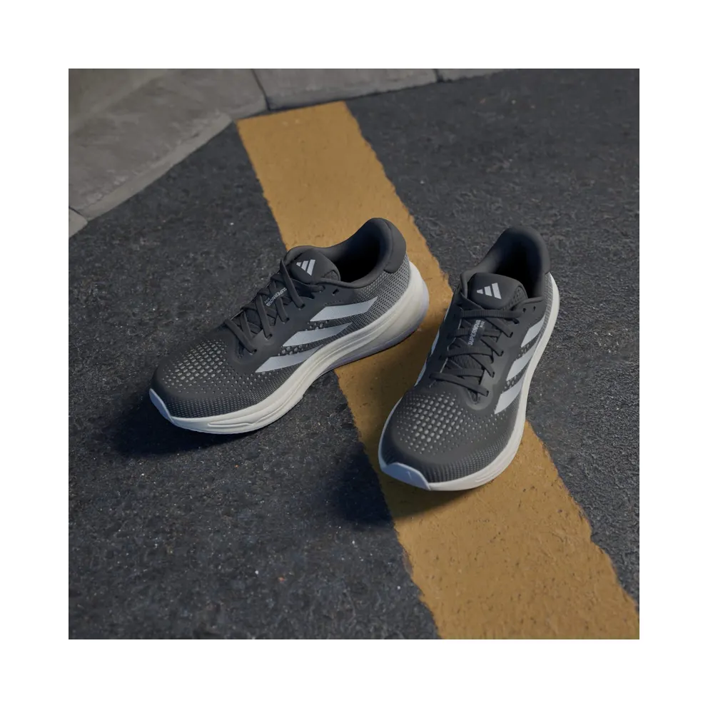 Adidas Supernova Rise “Core Black Halo Silver Dash Grey” (IG5837)