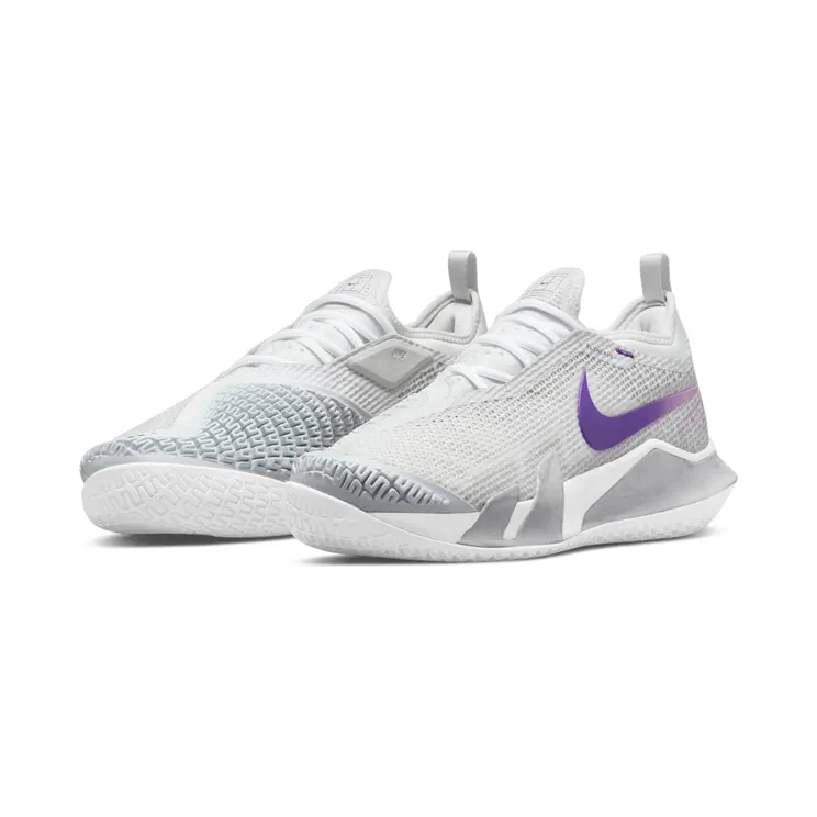 nikecourt CV0742-024