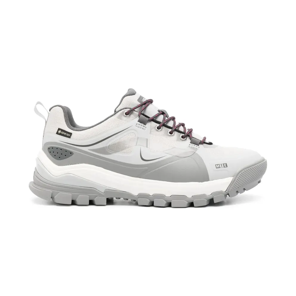 Vans mit Kontrastbesatz – Grey (VN0009R3BGG1)