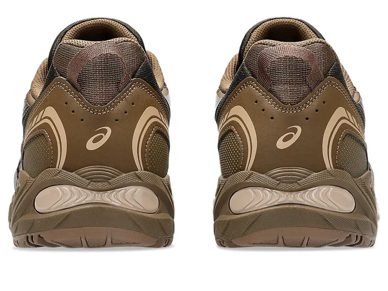 ASICS GEL-VENTX “Black Coffee / Brown Storm” (1203B040-201)