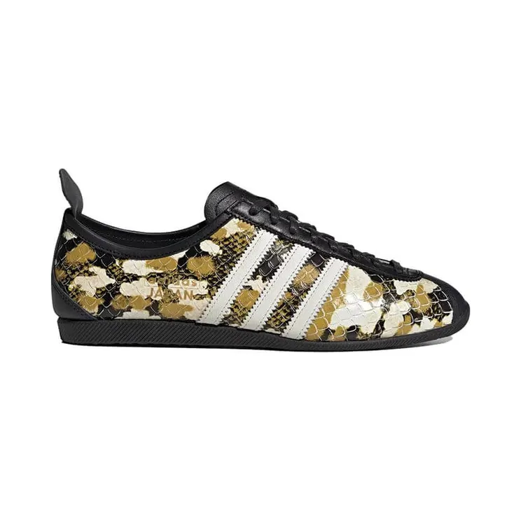 Adidas Japan “Core Black” (KK4977)