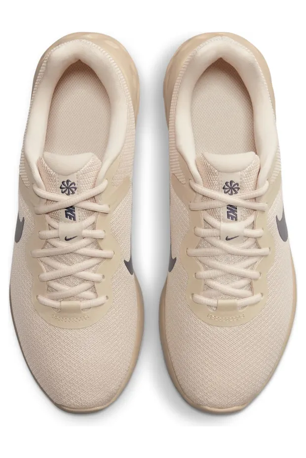 nike-revolution DC3728-101