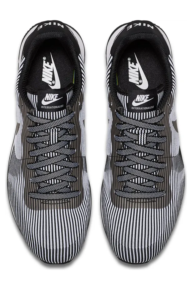nike-internationalist 829344-001