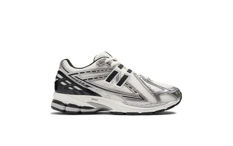 New Balance M1906RER (silver metallic) – M1906RER