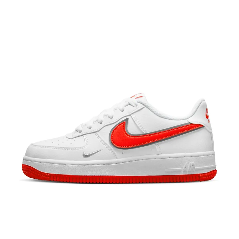 Nike Air Force 1 Older Kids’ White (DX9269-101)