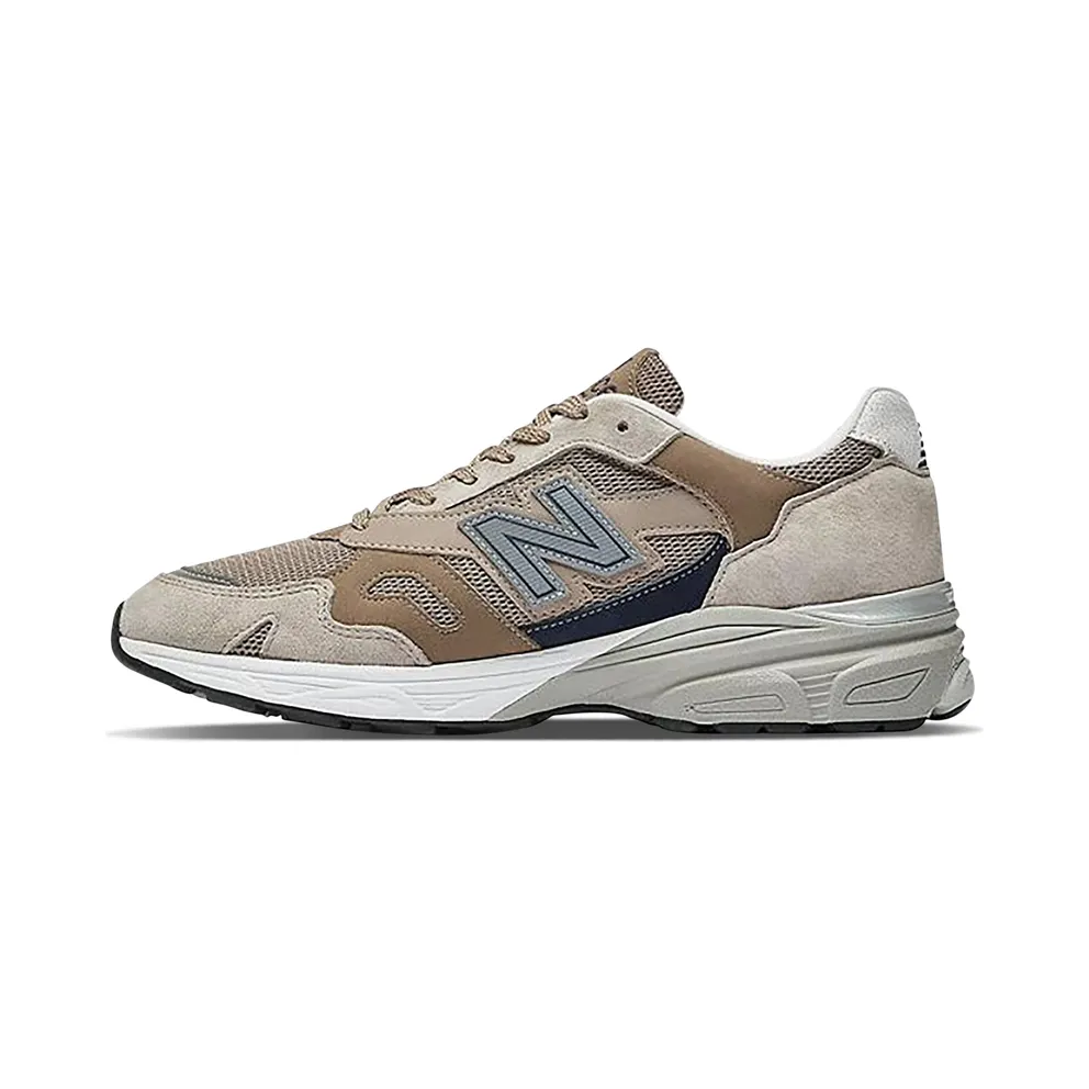 New Balance 920 “Sand Navy” (M920SDS)