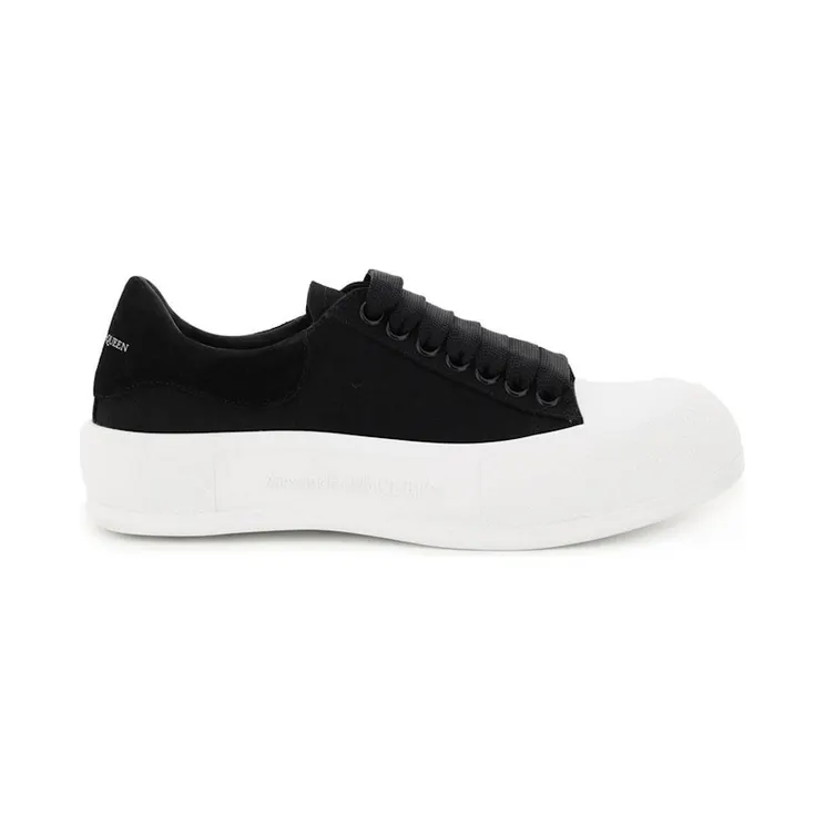 Alexander McQueen Deck Skate Plimsoll Lace-Up Black (W) (654593W4MV71070)
