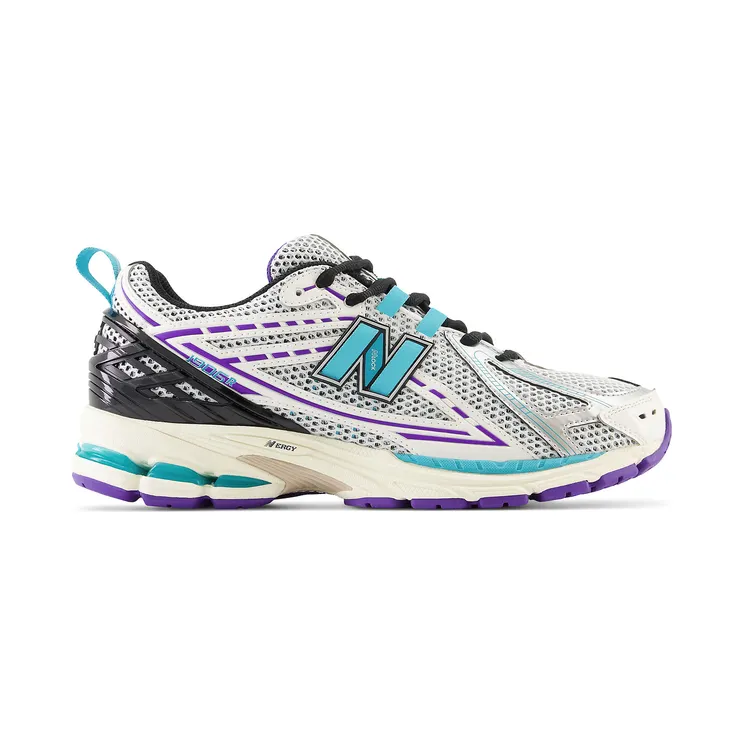 New Balance 1906R “White / Aqua Purple” (M1906RCF)