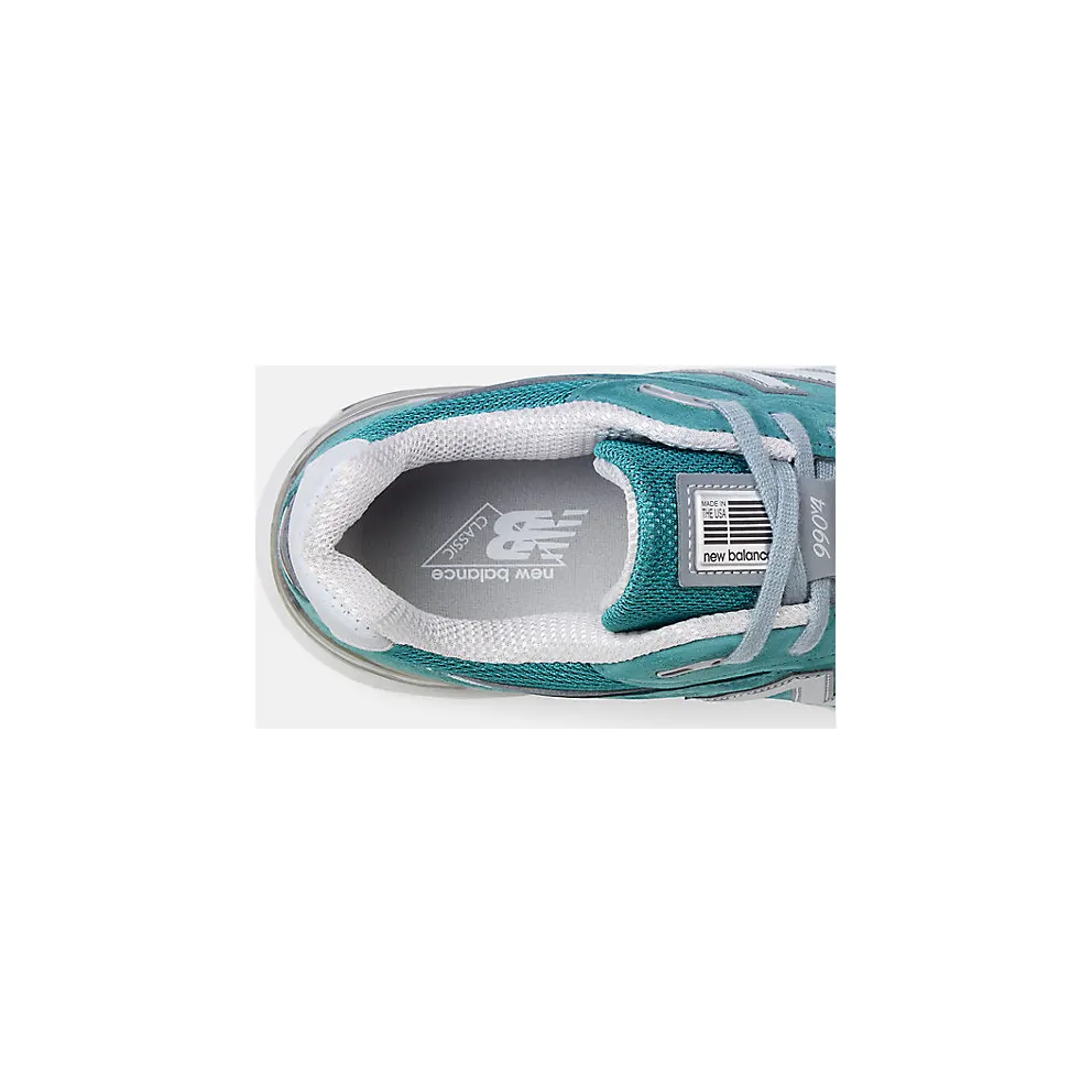 New Balance 990v4 (U990OV4)