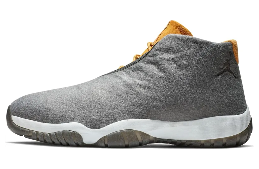jordan-future AV7008-001