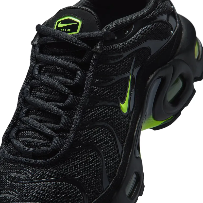 Nike Tuned Black / Black / Volt Ice (CD0609-049)