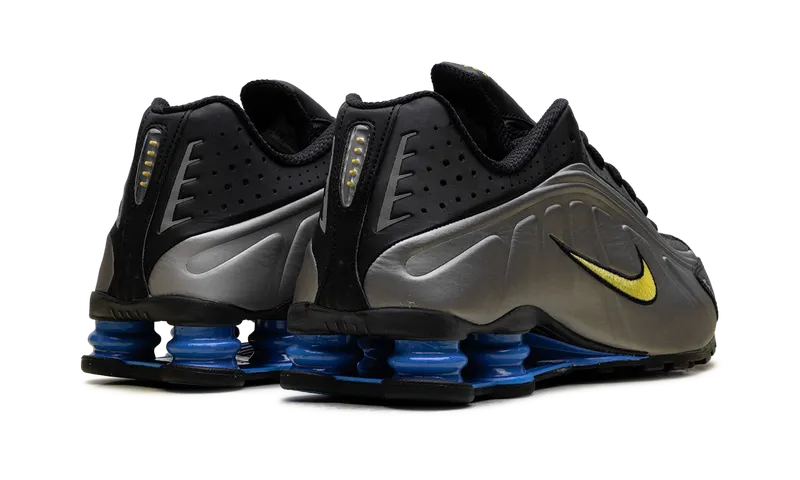 Nike Shox R4 “Brazil” (IO8134-001)