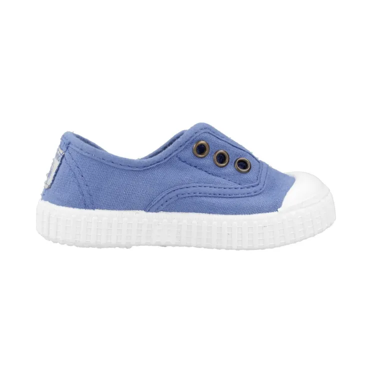 Victoria Blue (106627348)