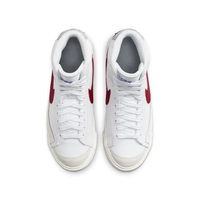 Nike Blazer Mid ’77 Older Kids’ White (DH9700-100)