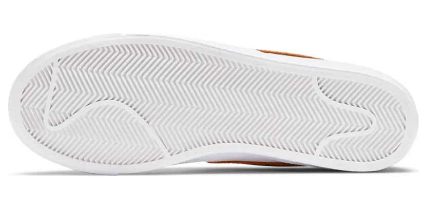 nike-blazer DA8736-101