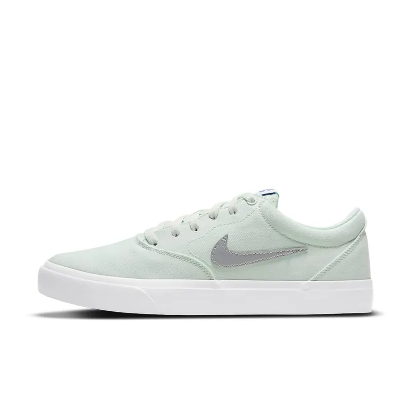 Nike SB Charge Canvas “Barely Green / Sapphire / Metallic Platinum” (CD6279-302)