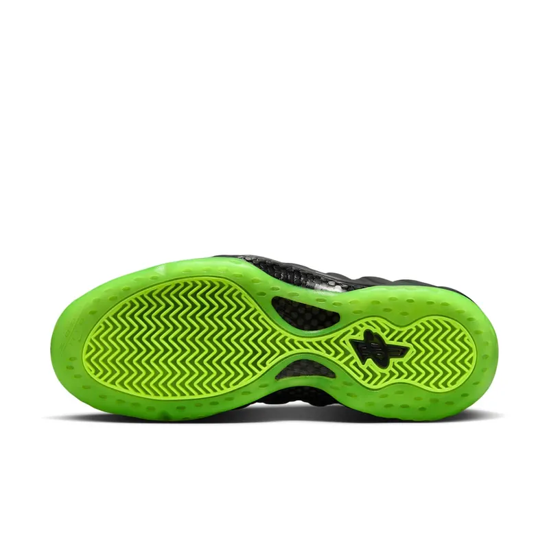 Nike Air Foamposite One (black / volt) – HF2902-001