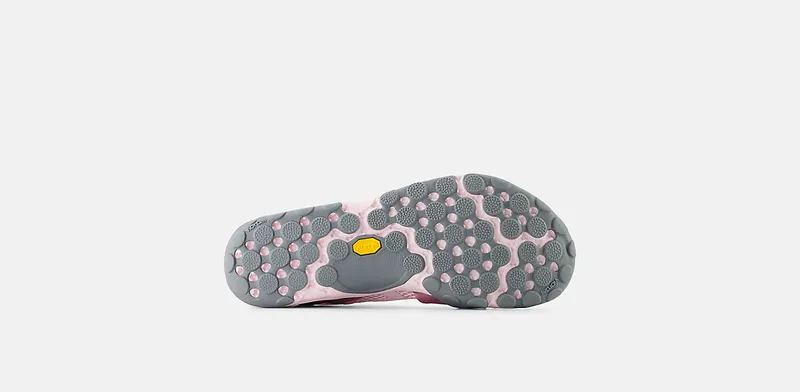 New Balance MT10 “Rose Sugar” (MT10OMA)