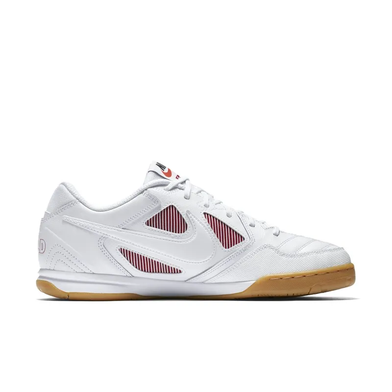Nike SB x Supreme Gato White (AR9821-116)