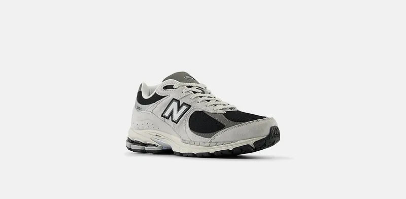 New Balance 2002R Grey Black (M2002RFH)