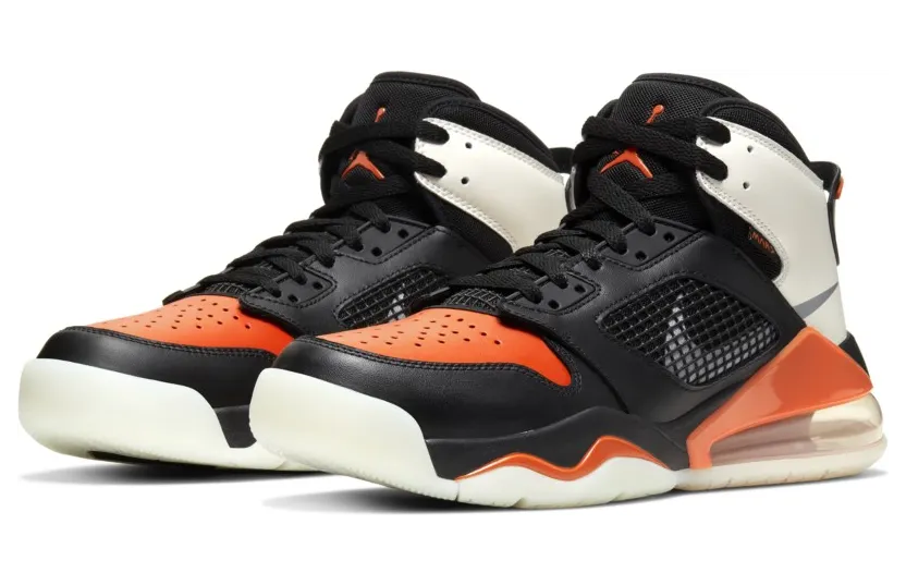 Jordan Mars 270 Shattered Backboard (CD7070-008)