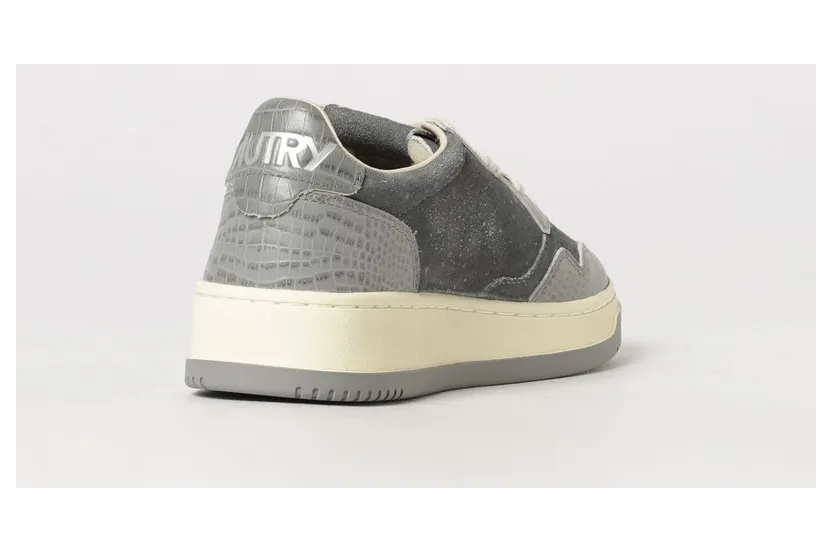 Autry Medalist Low Super Vintage Leather and Suede Sneakers with Worn Effect Blue (AULWCJ02) (2)