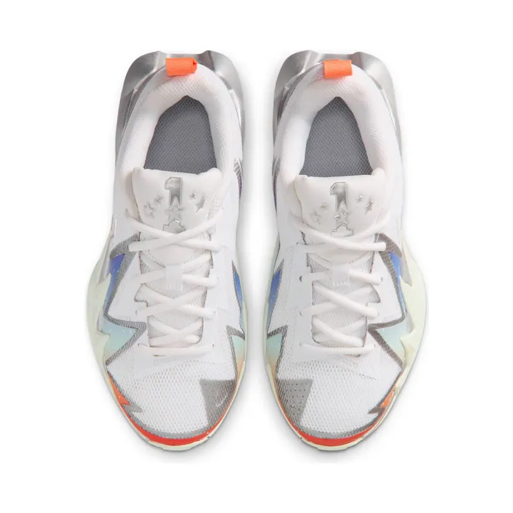 nike-sneaker IR7580-100