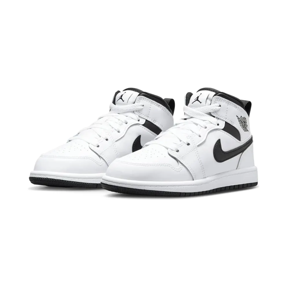 Jordan 1 Mid Reverse Panda (DQ8424-132)