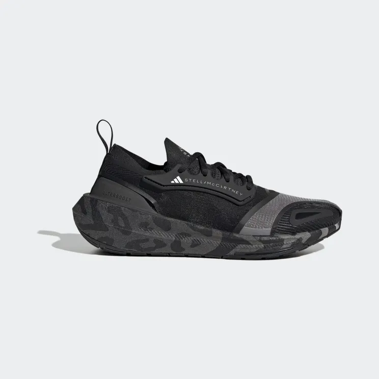 adidas by Stella McCartney Ultraboost Light Core Black / Core Black / Cloud White (HQ8666)