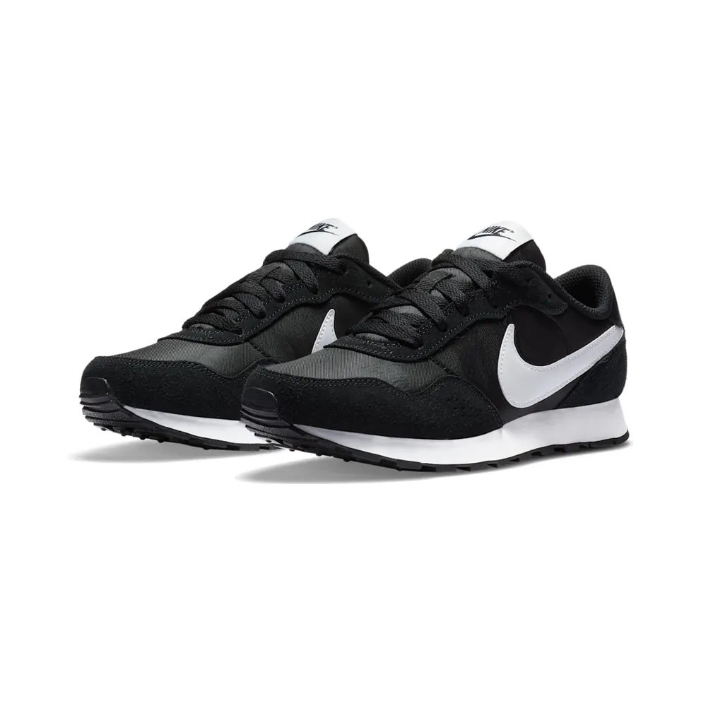 Nike MD Valiant Older Kids’ Black (CN8558-002)