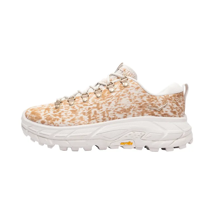 Hoka Tor Summit + “White Onyx” (1183010-WYX)