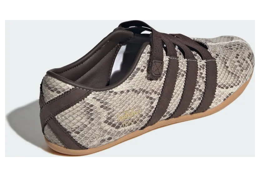 adidas Tokyo MJ “Snake Skin” (KI5323) — de rustigste manier om een reptielenprint te dragen (4)