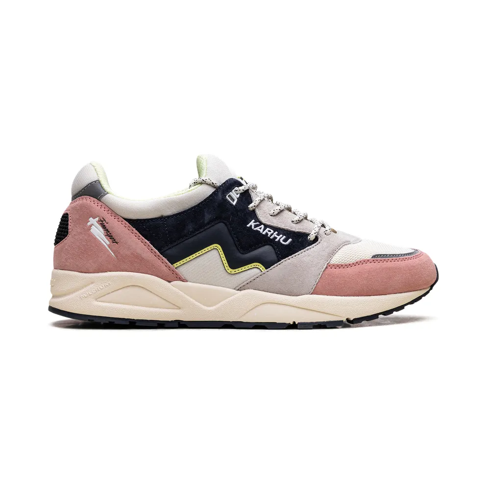 Karhu Aria 95 “Rose Tan” (F803084)