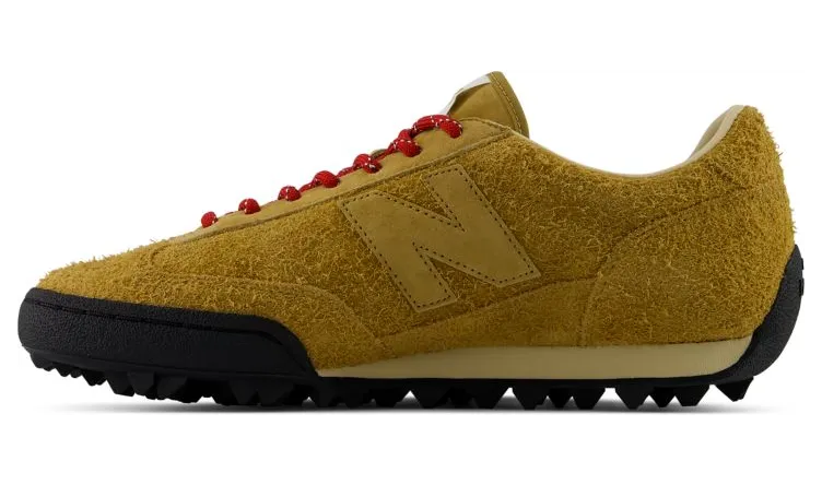 New Balance Gator Run “Timberwolf”: rauwe trail-vibe op straat (2)