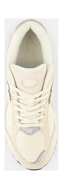 new-balance-2002r M2002RCC