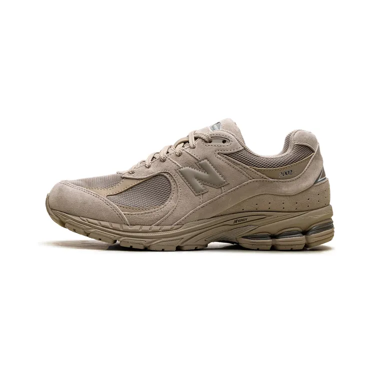 New Balance 2002R “Stoneware Silver”: hype die wel klopt