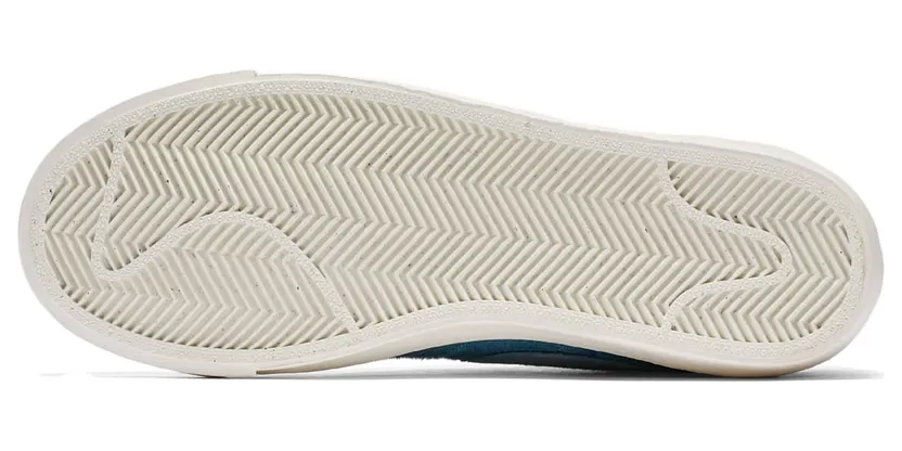 nike-blazer AA2017-001