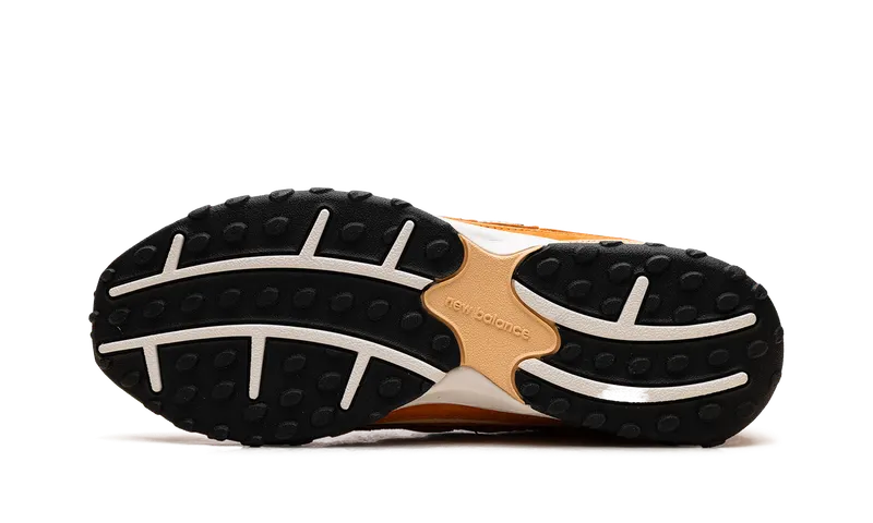 New Balance 204L “Kith – Orange” (U204LKTI)