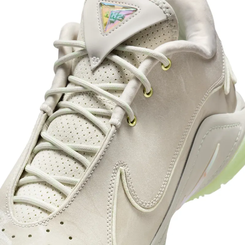 Nike LeBron 22 Dunkman (Translucent Outsole) (FZ1094-002)