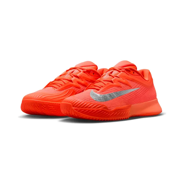 nikecourt IH4352-801