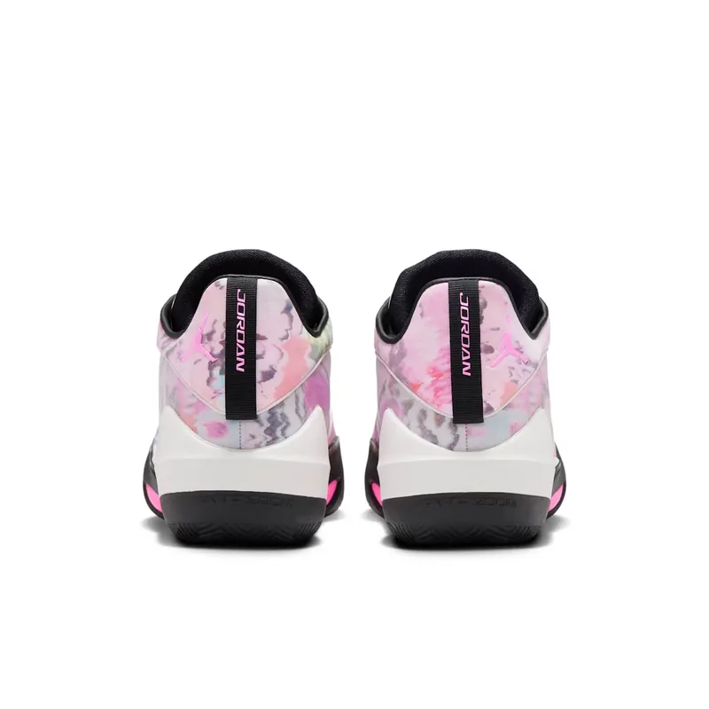 Jordan Triangle – NY vs. NY – “Sail / Black / Pink Beam” (IO3373-100)