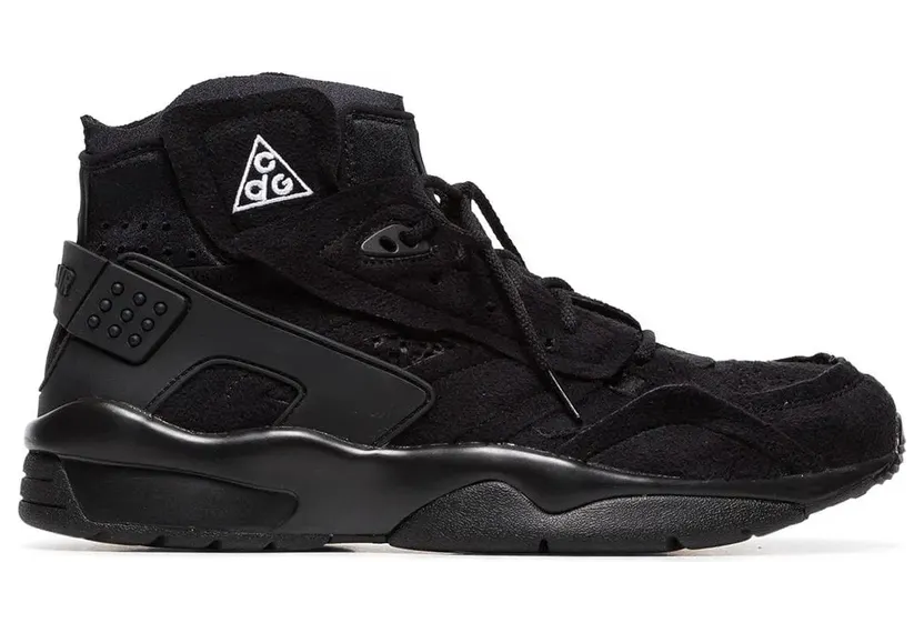 nike-acg AV4438