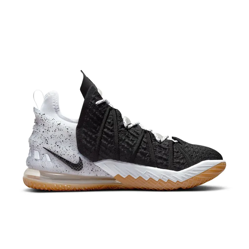 LeBron 18 Black (CQ9283-007)