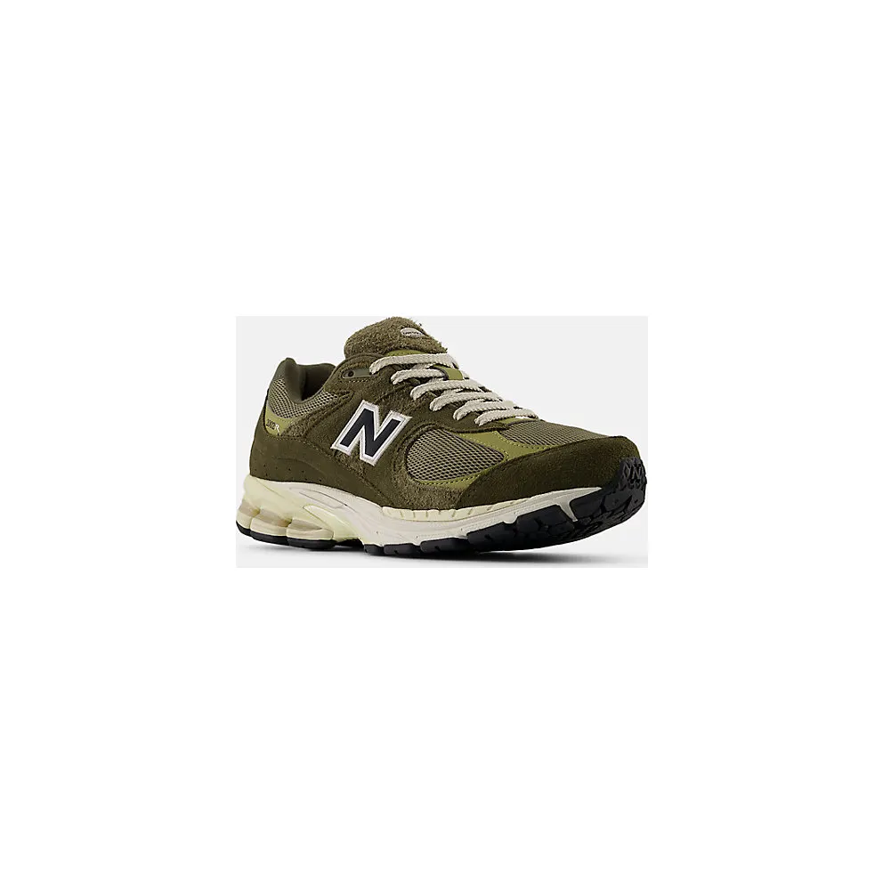 New Balance 2002R “Zalando Exclusive Olive” (M2002RZD)