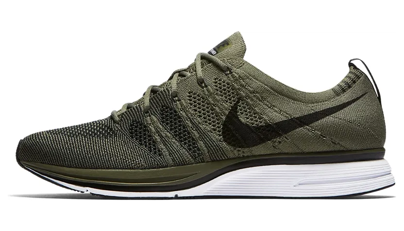 Nike Flyknit Trainer Medium Olive
