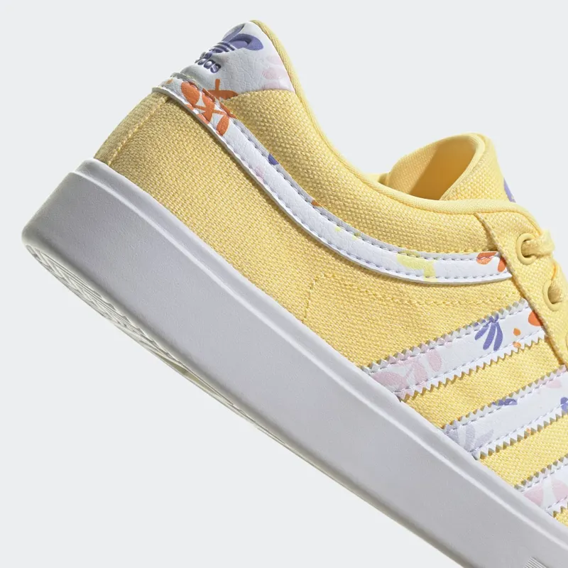 adidas-bryony GX8175